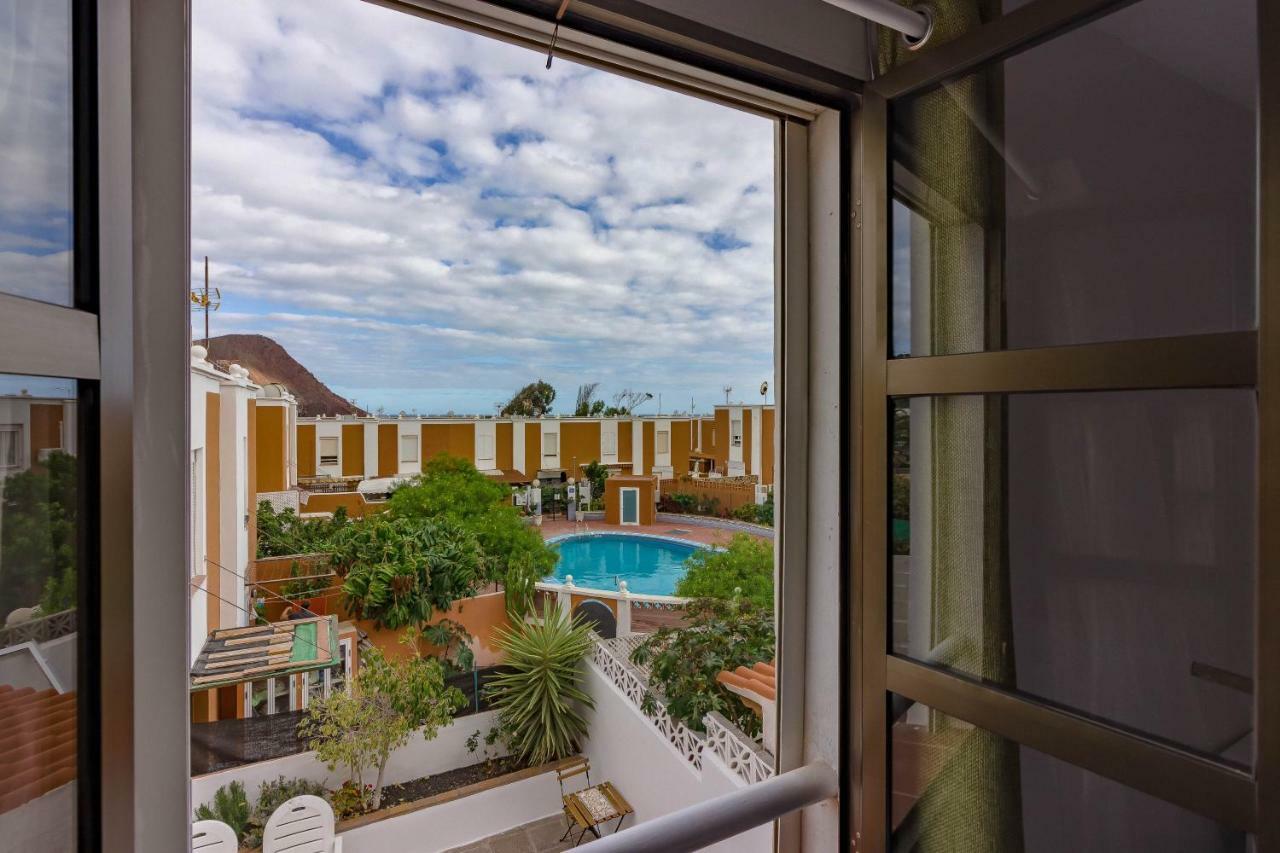 Beautiful 2-Bed Townhouse Near La Tejita Beach/El Medano! Екстериор снимка