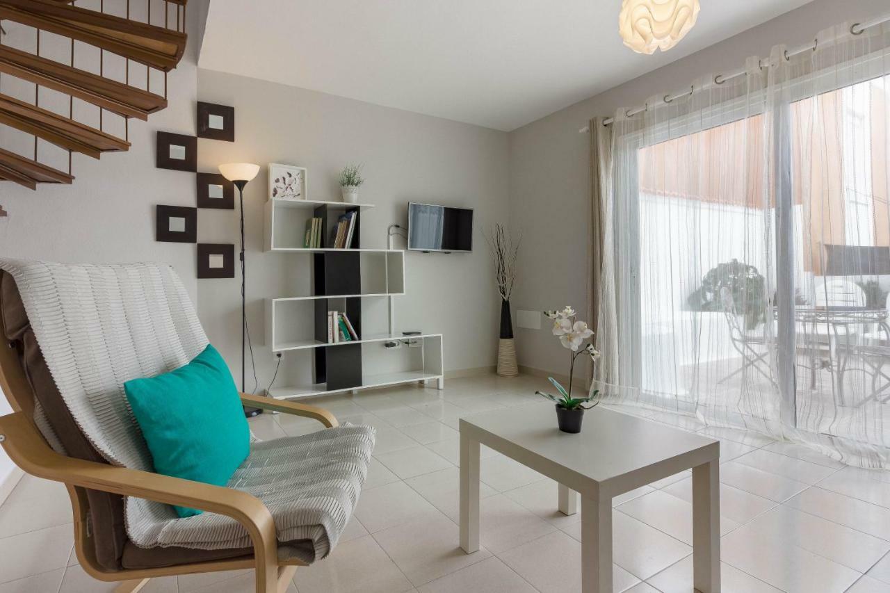 Beautiful 2-Bed Townhouse Near La Tejita Beach/El Medano! Екстериор снимка
