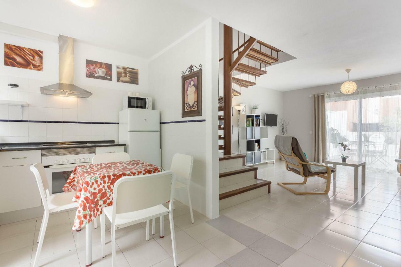 Beautiful 2-Bed Townhouse Near La Tejita Beach/El Medano! Екстериор снимка