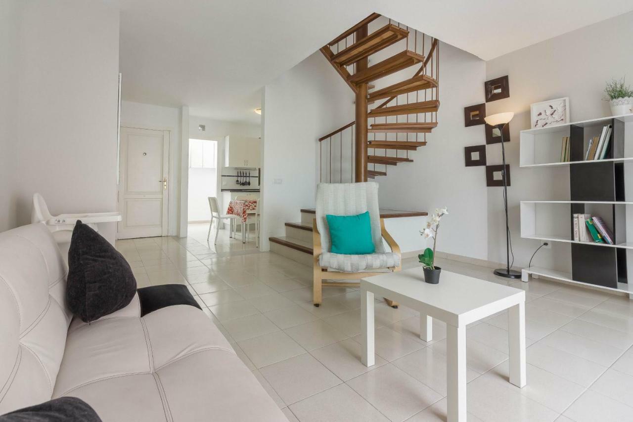 Beautiful 2-Bed Townhouse Near La Tejita Beach/El Medano! Екстериор снимка